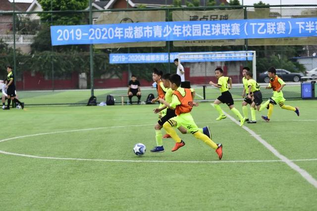 WTT萨格勒布大冷：孙颖莎闺蜜出局！覃予萱1-3输早田，国乒女单仅存3人！